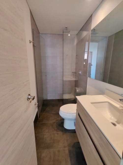 Apartamento de 2 alcobas en arriendo en Los Balsos, Medellín, 63 m² · foto 9 de 18