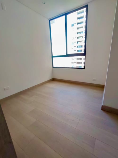 Apartamento de 2 alcobas en arriendo en Los Balsos, Medellín, 63 m² · foto 11 de 18