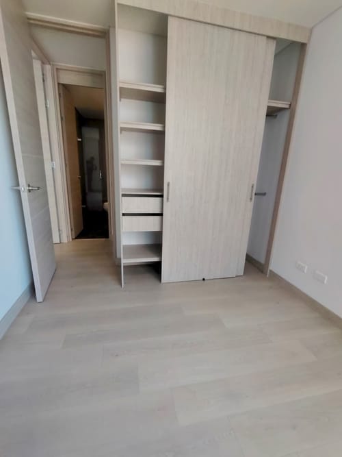 Apartamento de 2 alcobas en arriendo en Los Balsos, Medellín, 63 m² · foto 13 de 18