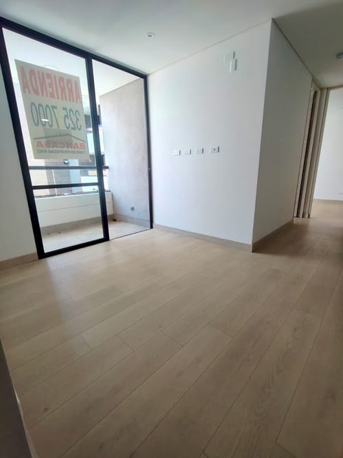 Apartamento de 2 alcobas en arriendo en Los Balsos, Medellín, 63 m² · foto 15 de 18
