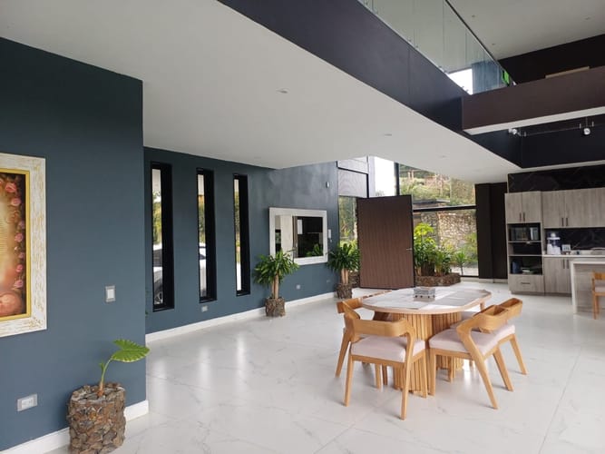 Casa de 4 alcobas en arriendo en El Porvenir, Rionegro · foto 12 de 19