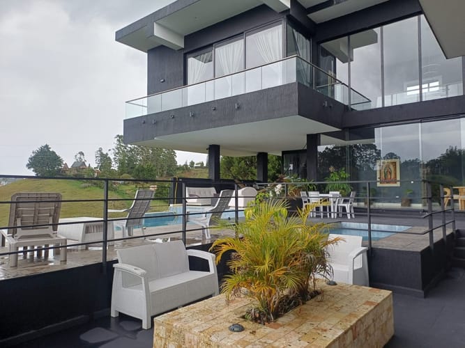 Casa de 4 alcobas en arriendo en El Porvenir, Rionegro · foto 6 de 19