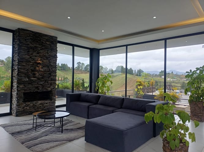 Casa de 4 alcobas en arriendo en El Porvenir, Rionegro · foto 15 de 19