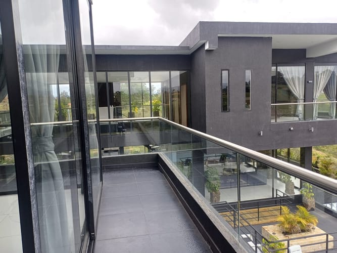 Casa de 4 alcobas en arriendo en El Porvenir, Rionegro · foto 16 de 19