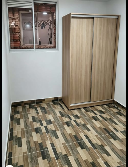 Apartamento de 3 alcobas en venta en Centro, Itagüí, 67 m² · foto 3 de 24