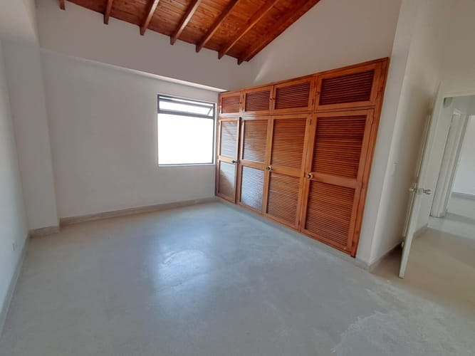 Apartamento de 4 alcobas en arriendo en Florida Nueva, Medellín, 184 m² · foto 14 de 24