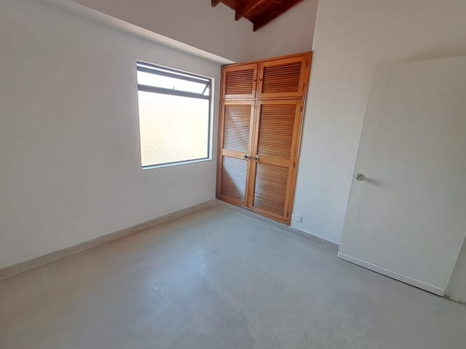 Apartamento de 4 alcobas en arriendo en Florida Nueva, Medellín, 184 m² · foto 17 de 24