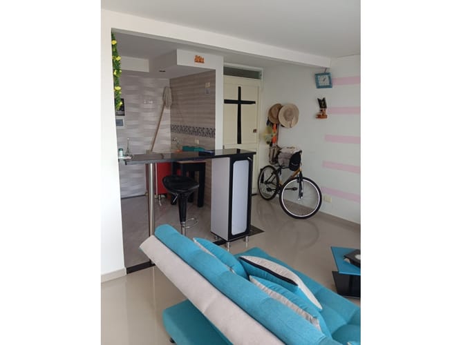 Apartamento de 2 alcobas en venta en Las Palmas, Ricaurte, 54 m² · foto 2 de 12