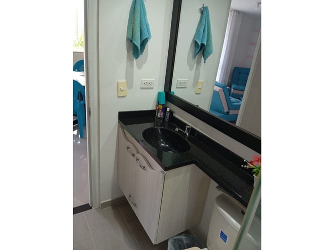 Apartamento de 2 alcobas en venta en Las Palmas, Ricaurte, 54 m² · foto 4 de 12