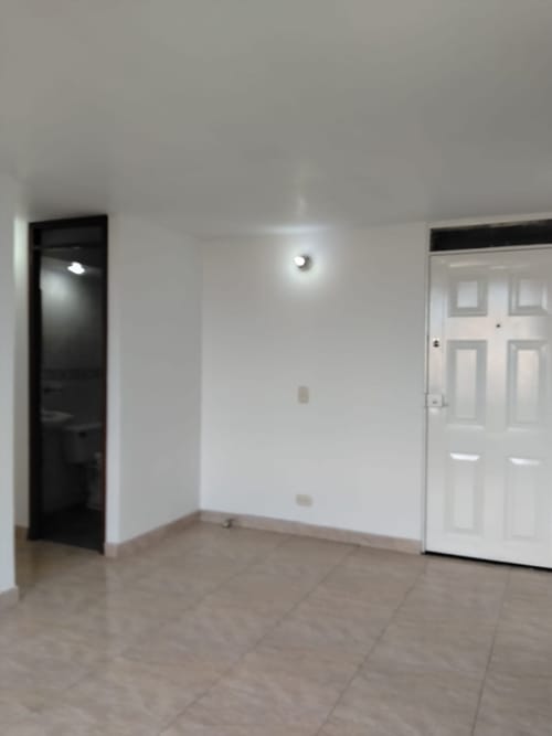 Apartamento de 3 alcobas en arriendo en Tintala, Bogotá, 45 m² · foto 2 de 11