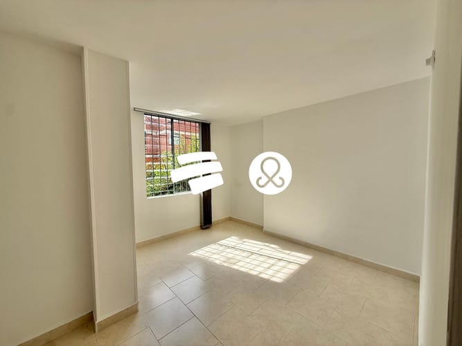 Apartamento de 3 alcobas en venta en El Dorado, Envigado, 79 m² · foto 2 de 15