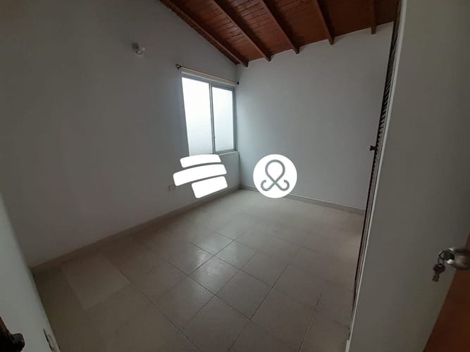 Apartamento de 3 alcobas en venta en Entreamigos, Sabaneta, 93 m² · foto 12 de 16