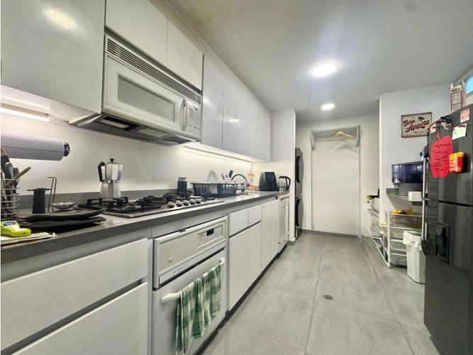 Apartaestudio en arriendo en Los Rosales, Bogotá, 74 m² · foto 7 de 13