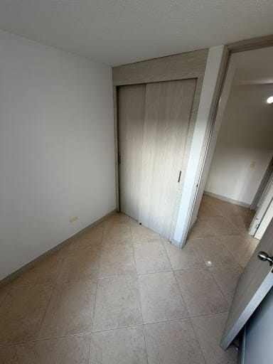 Apartamento de 3 alcobas en arriendo en Camino Verde, Envigado, 65 m² · foto 2 de 12