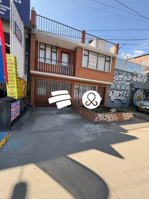 Casa de 6 alcobas en venta en Primavera Occidental - Puente Aranda, Bogotá, 252 m² · foto 1 de 24