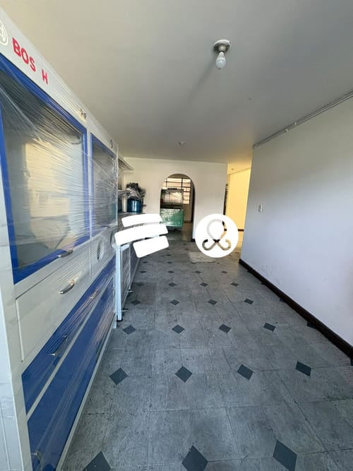 Casa de 6 alcobas en venta en Primavera Occidental - Puente Aranda, Bogotá, 252 m² · foto 4 de 24