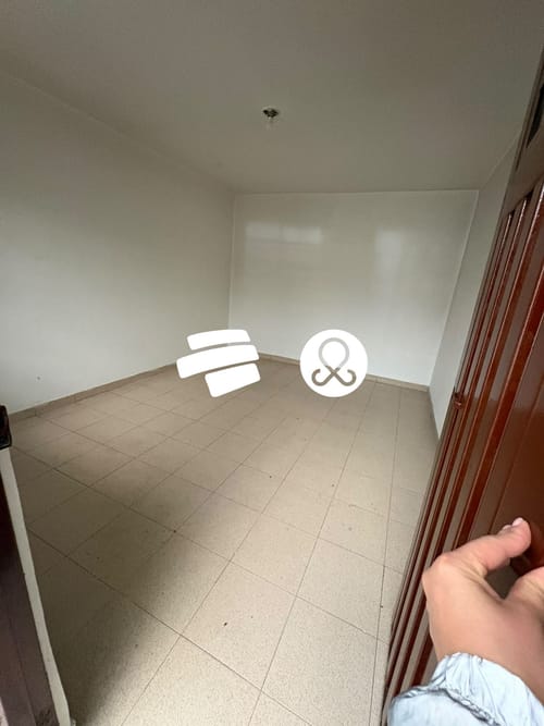Casa de 6 alcobas en venta en Primavera Occidental - Puente Aranda, Bogotá, 252 m² · foto 18 de 24