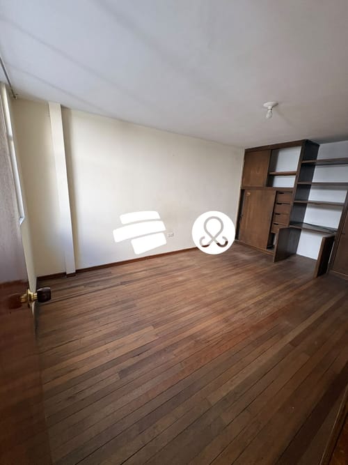 Casa de 6 alcobas en venta en Primavera Occidental - Puente Aranda, Bogotá, 252 m² · foto 19 de 24