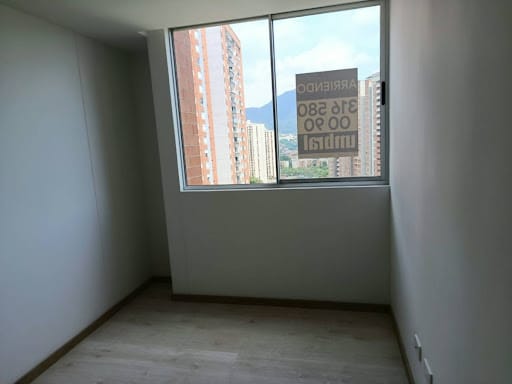 Apartamento de 3 alcobas en arriendo en Suramérica, Itagüí, 82 m² · foto 12 de 18