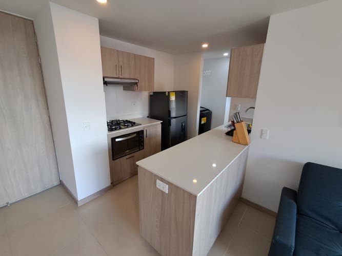Apartamento de 2 alcobas en arriendo en Los Colegios, Rionegro, 68 m² · foto 3 de 16
