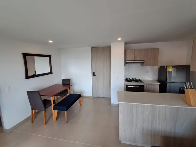 Apartamento de 2 alcobas en arriendo en Los Colegios, Rionegro, 68 m² · foto 5 de 16