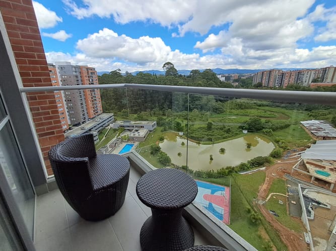 Apartamento de 2 alcobas en arriendo en Los Colegios, Rionegro, 68 m² · foto 9 de 16