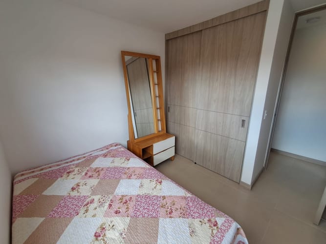 Apartamento de 2 alcobas en arriendo en Los Colegios, Rionegro, 68 m² · foto 10 de 16