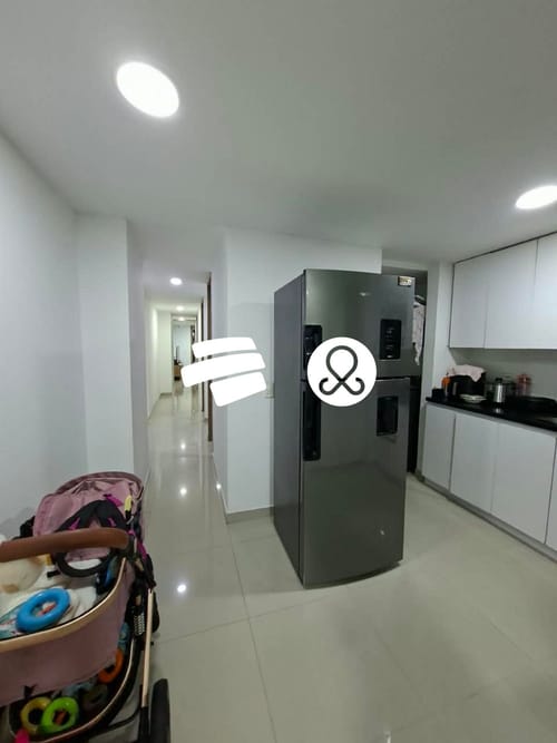 Apartamento de 3 alcobas en venta en Cabañitas, Bello, 74 m² · foto 4 de 15