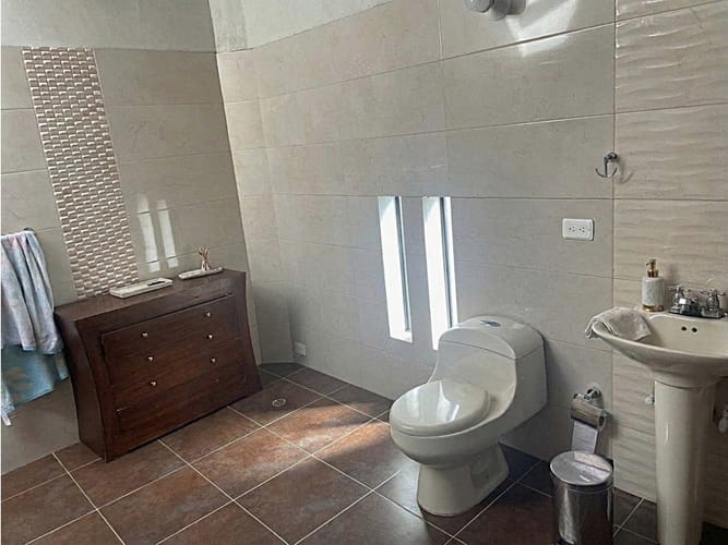 Casa de 3 alcobas en venta en Pan De Azucar, Sabaneta, 190 m² · foto 6 de 13