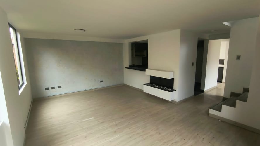 Casa de 3 alcobas en venta en Cr Cortijo De Serrezuela, Mosquera, 127 m² · foto 4 de 24