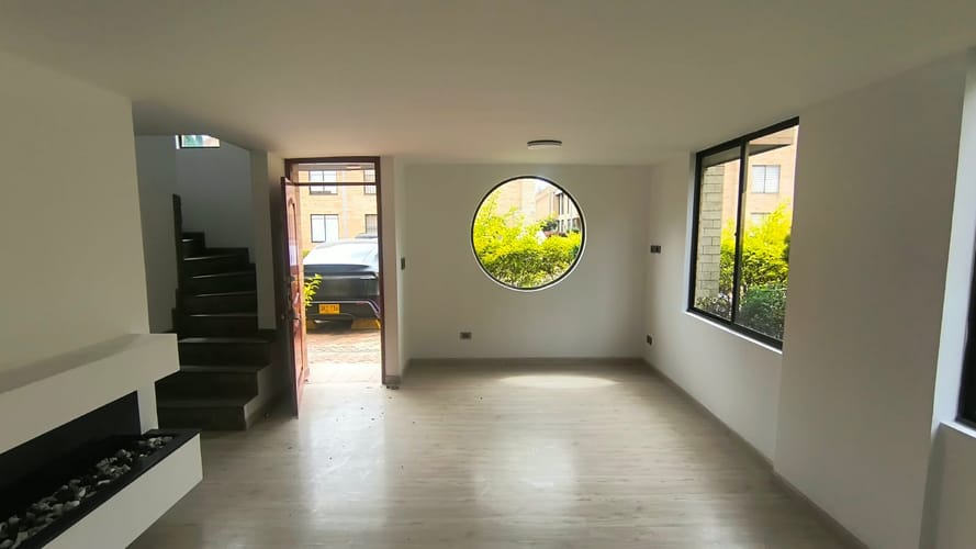 Casa de 3 alcobas en venta en Cr Cortijo De Serrezuela, Mosquera, 127 m² · foto 3 de 24