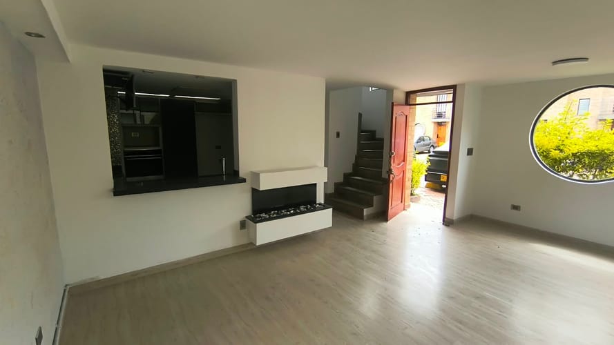 Casa de 3 alcobas en venta en Cr Cortijo De Serrezuela, Mosquera, 127 m² · foto 5 de 24