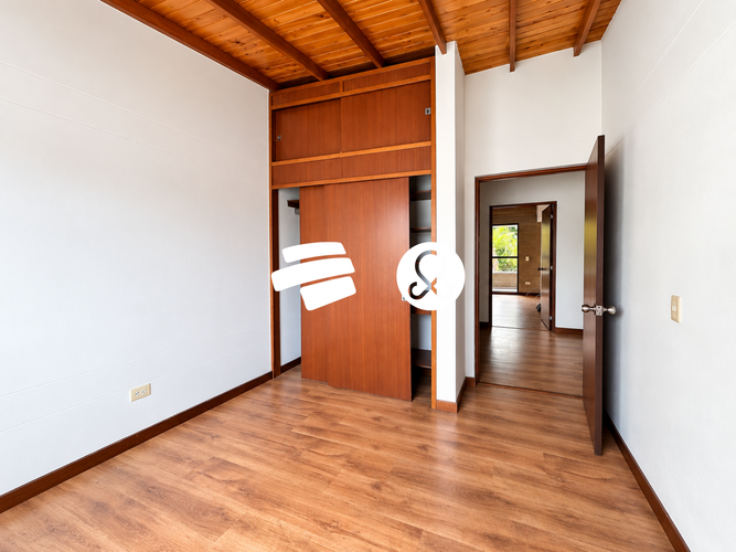 Casa de 3 alcobas en venta en Toledo, La Estrella, 114 m² · foto 11 de 14