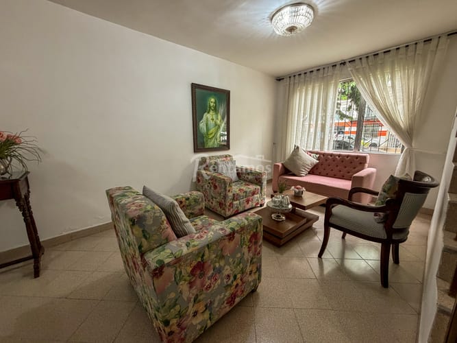 Casa de 7 alcobas en venta en Belén Fatima, Medellín, 400 m² · foto 5 de 23