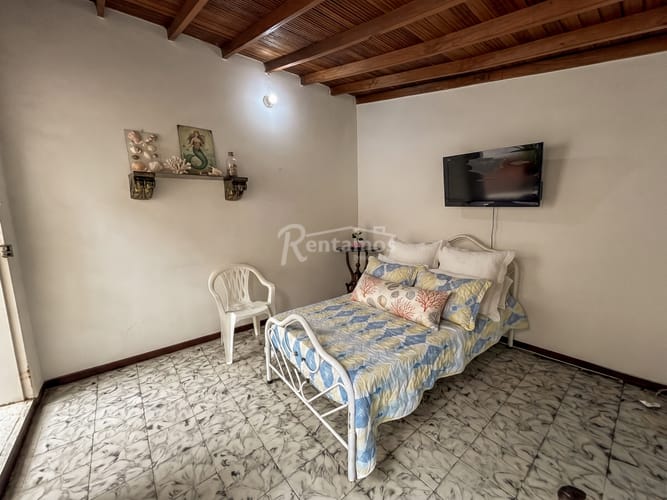 Casa de 7 alcobas en venta en Belén Fatima, Medellín, 400 m² · foto 22 de 23