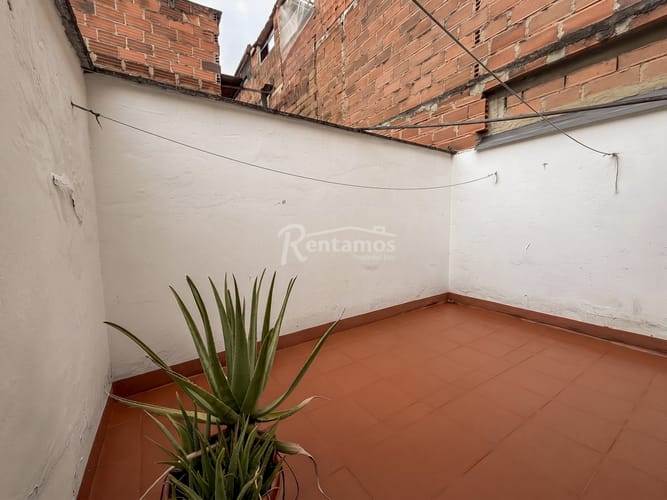 Casa de 7 alcobas en venta en Belén Fatima, Medellín, 400 m² · foto 23 de 23