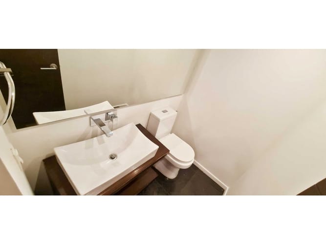 Apartamento de 3 alcobas en arriendo en Chico, Bogotá, 230 m² · foto 8 de 24