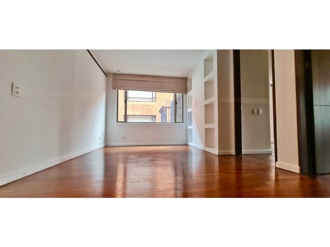 Apartamento de 3 alcobas en arriendo en Chico, Bogotá, 230 m² · foto 11 de 24