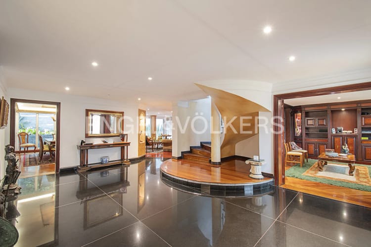 Casa de 4 alcobas en venta en Santa Ana, Bogotá, 620 m² · foto 9 de 21
