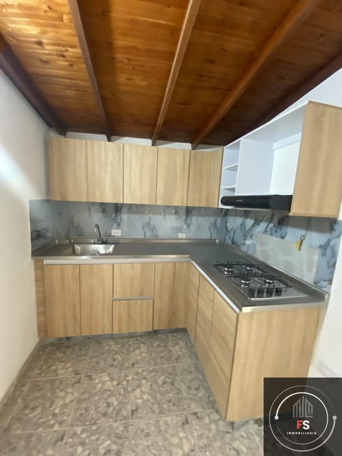 Apartamento de 2 alcobas en arriendo en El Dorado, Envigado, 57 m² · foto 4 de 8