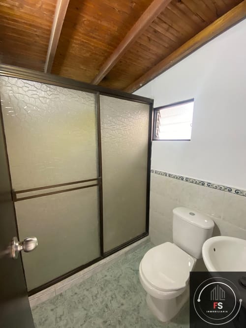 Apartamento de 2 alcobas en arriendo en El Dorado, Envigado, 57 m² · foto 5 de 8