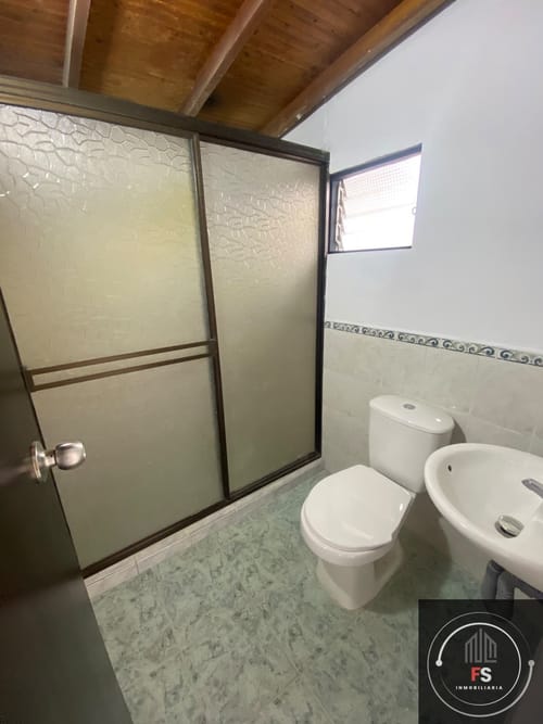 Apartamento de 2 alcobas en arriendo en El Dorado, Envigado, 57 m² · foto 6 de 8