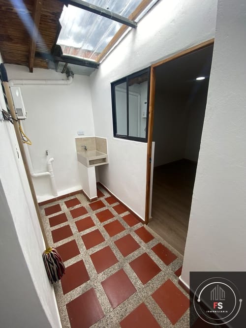 Apartamento de 2 alcobas en arriendo en El Dorado, Envigado, 57 m² · foto 7 de 8