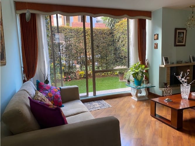 Casa de 4 alcobas en venta en Casa Blanca Suba, Bogotá, 138 m² · foto 2 de 19