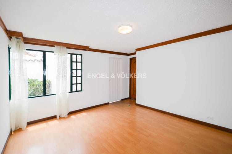 Casa de 4 alcobas en venta en Cedritos, Bogotá, 244 m² · foto 4 de 19