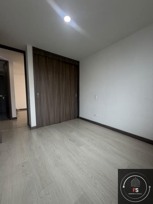 Apartamento de 3 alcobas en arriendo en Las Lomitas, Sabaneta, 90 m² · foto 9 de 24