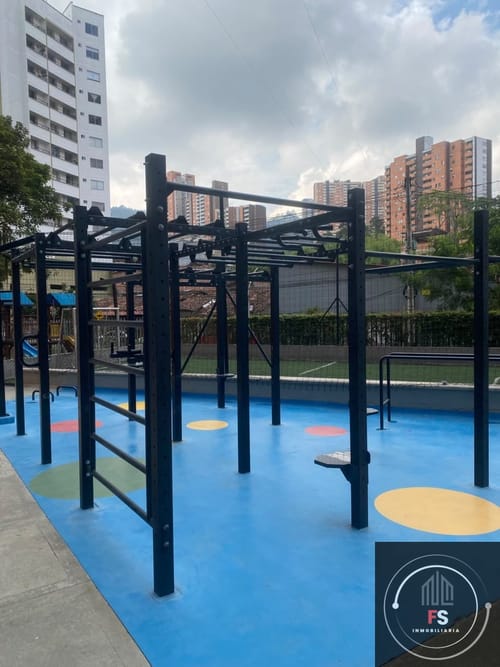 Apartamento de 3 alcobas en arriendo en Las Lomitas, Sabaneta, 90 m² · foto 23 de 24
