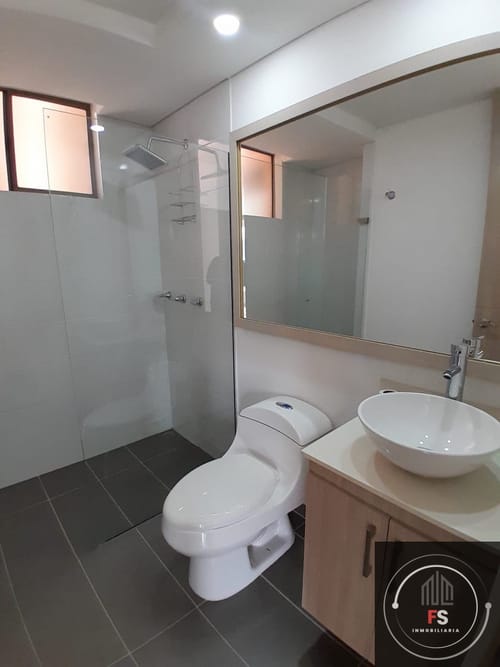 Apartamento de 3 alcobas en arriendo en Lagos De La Doctora, Sabaneta, 105 m² · foto 9 de 20