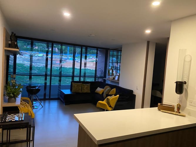Apartaestudio en arriendo en Loma De Las Brujas, Envigado, 63 m² · foto 6 de 12