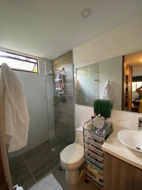 Apartaestudio en arriendo en Loma De Las Brujas, Envigado, 63 m² · foto 11 de 12